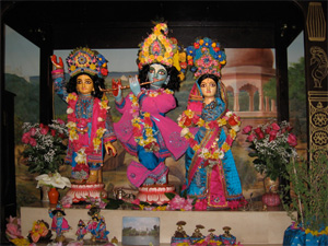Sri Sri Guru Gauranga Gandharvika Girdihari