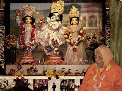 Sri Sri Guru Gauranga Gandharvika Giridhari Jiu and Sri Guru himself: His Divine Grace on Sri Govardhan Puja in 2007