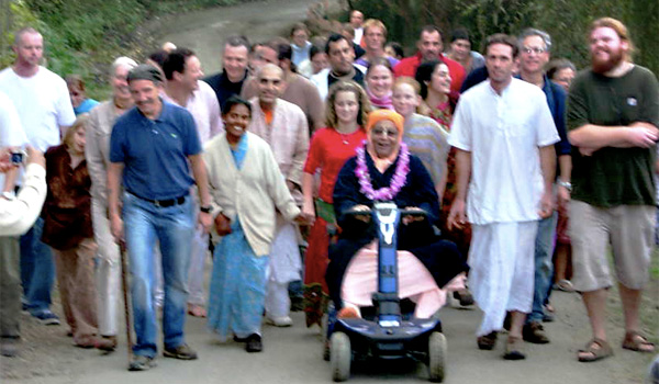 The devotees trying to keep up pace with His Divine Grace in Soquel