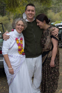 Srilekha Didi, Sudarsan Prabhu and Kisori Didi.