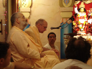 Siddhanti Maharaj spoke beautifully about Srila Guru Maharaj.