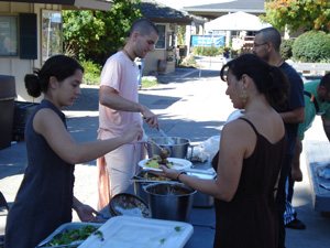 The last day at Aptos, our friend Phoenix, who also helped us in Watsonville, came to our table again.