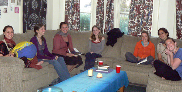 Nalina Sundari, Sushila, Madhumita, Satyabhama, Krishnendrani, Michele and Radhika Devi Dasis. Nadia Devi Dasi was present also but not in any of the pictures. Srimati Jivana Didi covered the service committments to Sriman Mahaprabhu in San Jose so that Nalina Sundari and Krishnendrani could attend. Deeper friendships were developed and the future is bright indeed with such beautiful Vaishnavis within our family.