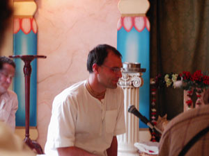 Giridhari Prabhu also shared his appreciation for Srila Gurudev.