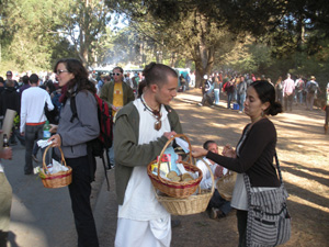 Sushila, Vira Chandra and Mahadevi all helped with the distribution efforts.