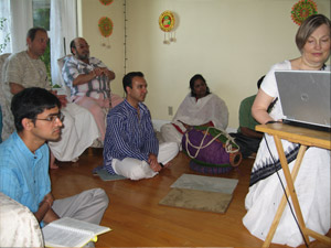 Venkatesh Prabhu, Jayanta Krishna Prabhu and his friend, Ajit Kumar Prabhu, Madhumita Devi and Kumkum Didi.