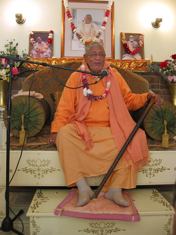  All Glories To our most beloved Srila Gurudev  
				His Divine Grace Srila Bhakti Sundar Govinda Dev-Goswami Maharaj