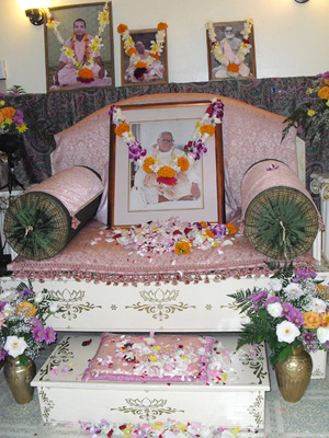 Srila Bhakti Raksaka Sridhara Dev-Goswami Maharaj