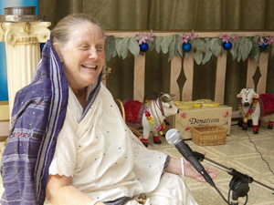 Bhavatarini Didi also shared her memories of Srila Prabhupada.