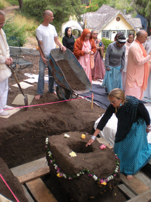 Madhumati Didi.