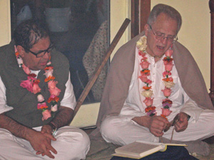 Sarvabhavana Prabhu with Jaganath Swami Prabhu, who brought a group of devotees from Tijuana just for this occasion.