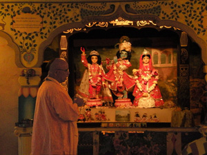 Srila Janardan Maharaj in front of Their Lordhships.